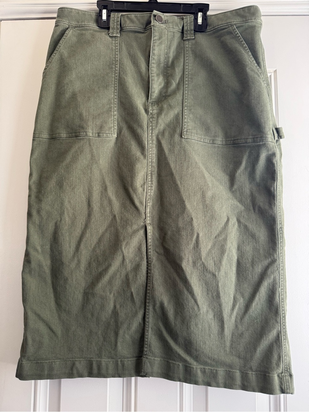 LOFT Olive Green Midi Skirt with Patch Pockets